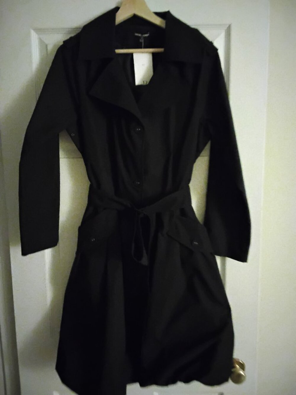 Designer Samuel Don's trench  coat new size m  quality material  good price